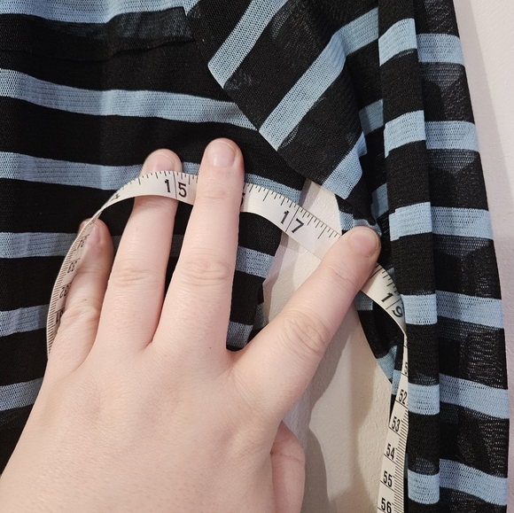 Dana buchman long sleeve blouse! - Picture 5 of 6